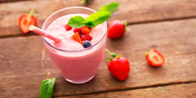 Smoothie con Whey Protein y Frutos Rojos