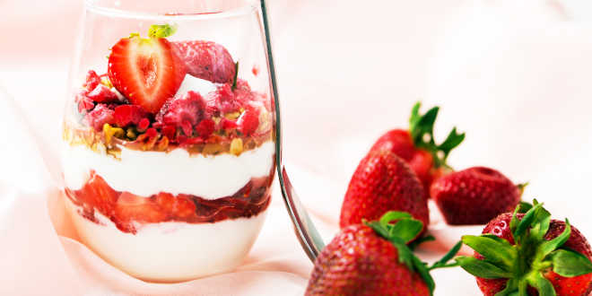 Muesli, fresh fruit and low-fat yogurt Muesli, fresh fruit and low-fat yogurt
