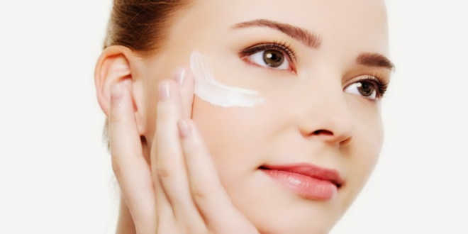 Coconut milk is anti-acne