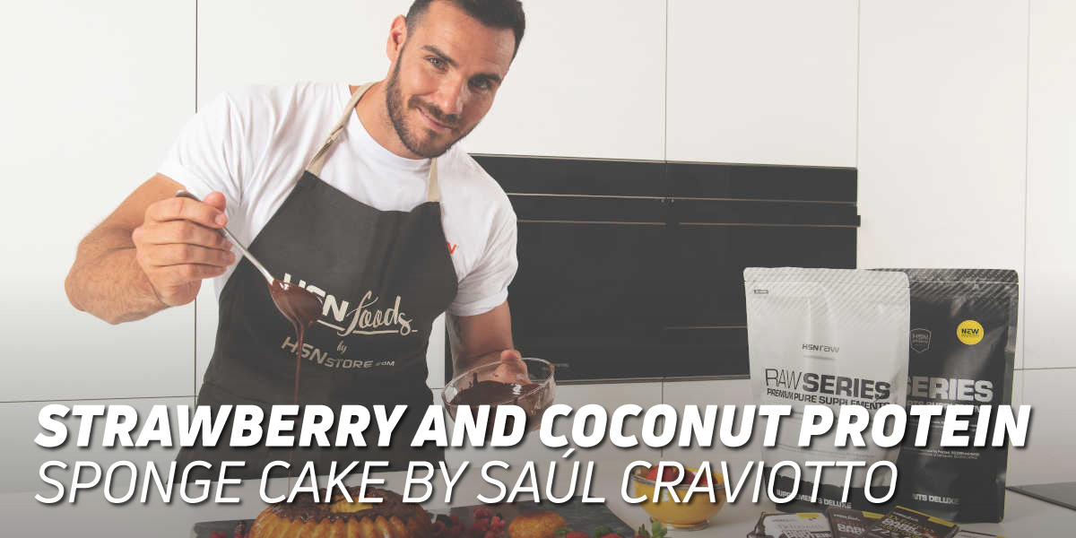 Strawberry and Coconut Protein Sponge Cake, by Saúl Craviotto