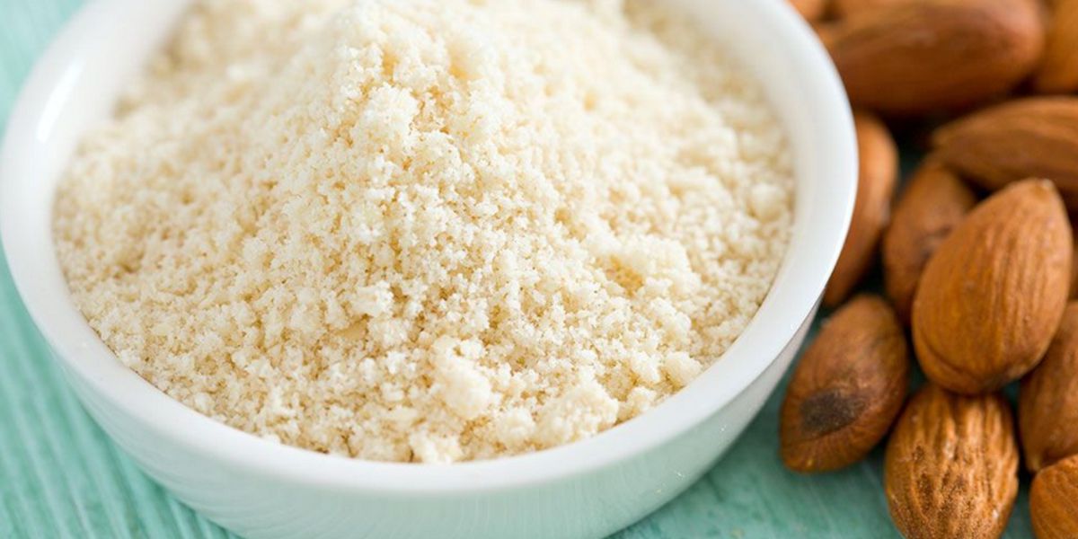 Calories almond flour
