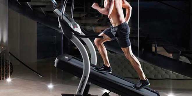 Running with a treadmill incline Running with a treadmill incline