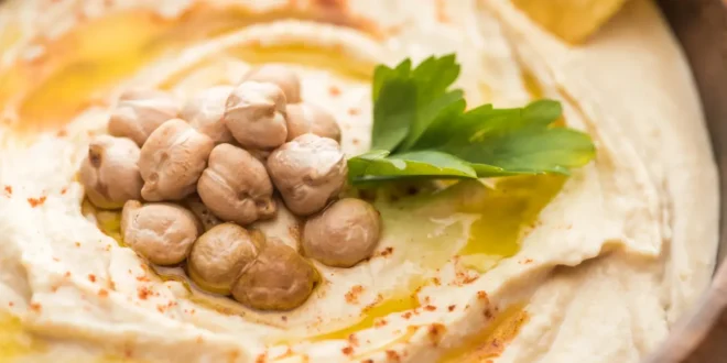 Homemade Hummus
