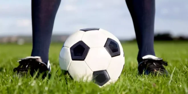 Diet for Football Players: What to Eat to Maximize Performance