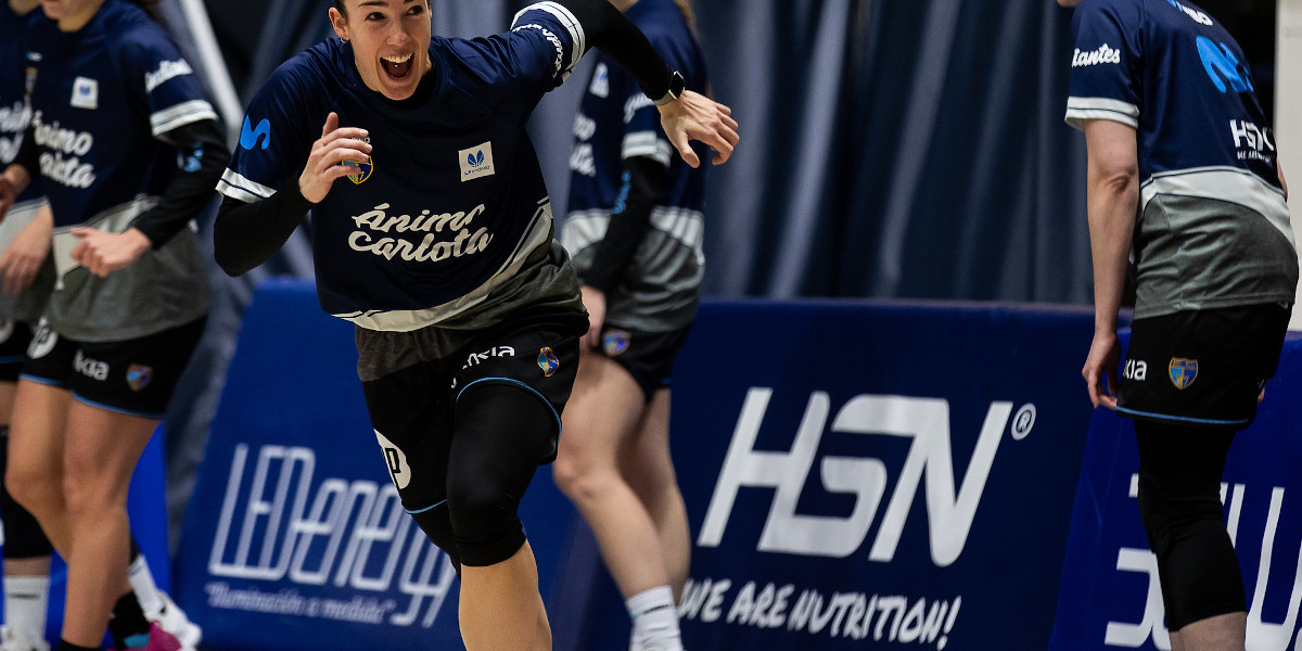 Indoor sports Vitamin D deficit