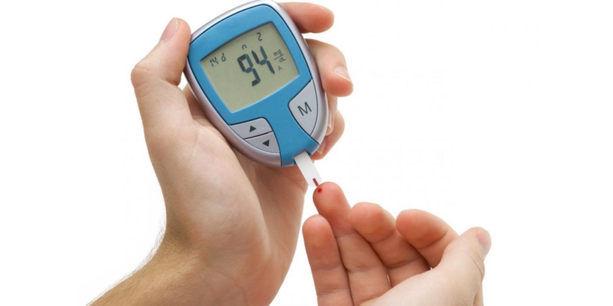 Glucometer to measure blood glucose levels Glucometer to measure blood glucose levels