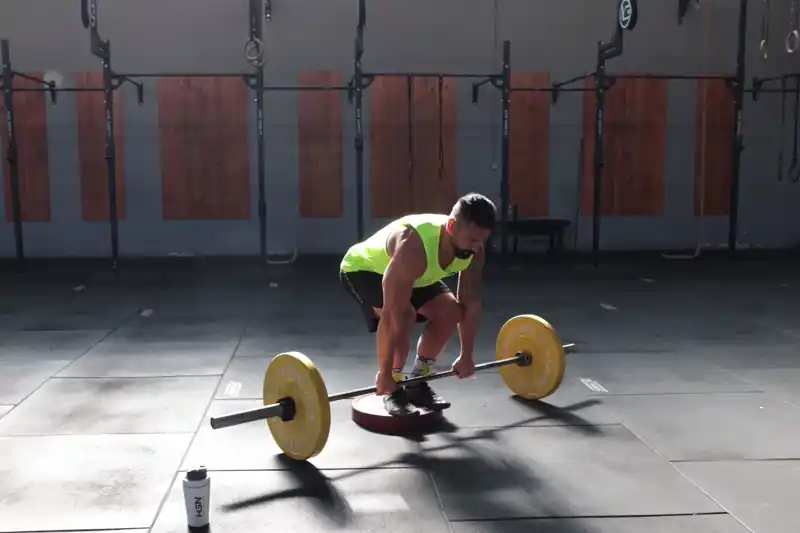 Deficit deadlift