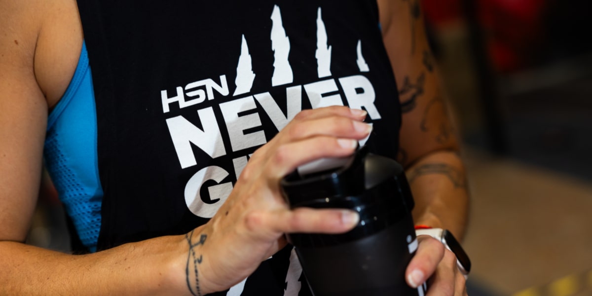 When is it recommended to drink protein shakes with milk? When is it recommended to drink protein shakes with milk?