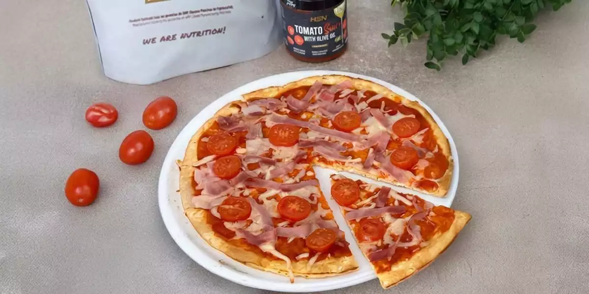High-Protein Pizza Base with Cottage Cheese and Oats