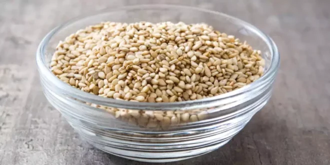 What are the benefits of sesame seeds and how should you take them?