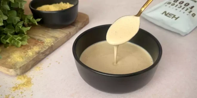 Keto Bechamel Sauce: creamy, flourless and low-carb