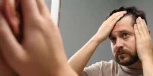 How to Treat Alopecia and Prevent Hair Loss