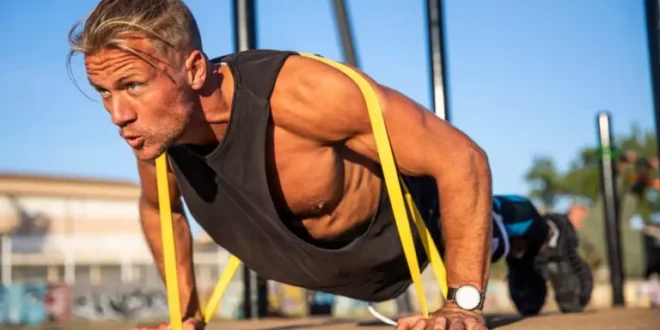 Chest exercises with resistance bands for all levels