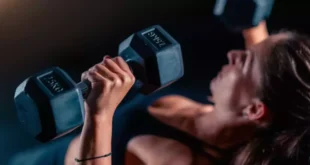 10-dumbbell chest exercise routine for all levels