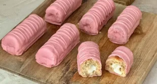 Pink Fitness Sponge Cakes Filled with Protein Cream