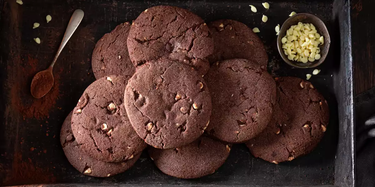 Crunchy Green Pea and Chocolate Cookies Crunchy Green Pea and Chocolate Cookies