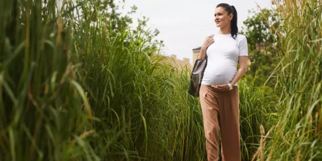Walking During the Third Trimester of Pregnancy: Benefits, Routine, and Tips Walking During the Third Trimester of Pregnancy: Benefits, Routine, and Tips