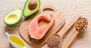 Losing weight: cut fats or carbs?